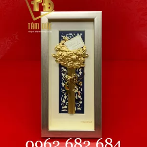 tranh bó hoa hồng mạ vàng 24k - quà tặng Trọng Tín