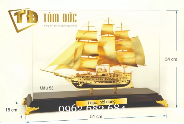 thuyền buồm mạ vàng 24k - quà tặng Trọng Tín